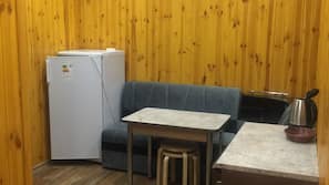 Desk, blackout drapes, iron/ironing board, free WiFi
