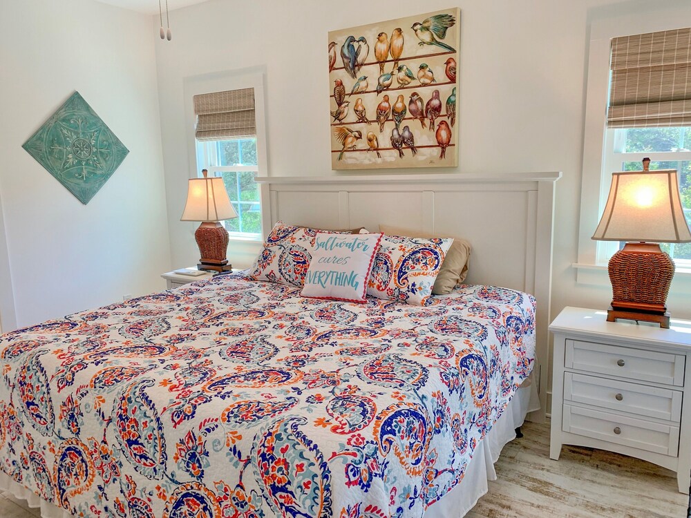 Eleanor Jane's Beautiful New Home on Lighthouse Road Ocracoke Vrbo