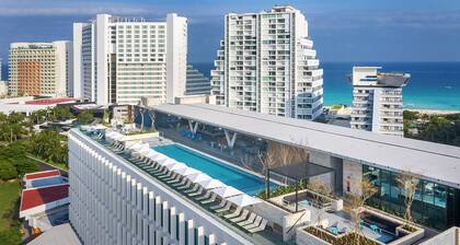 Canopy by Hilton Cancun La Isla