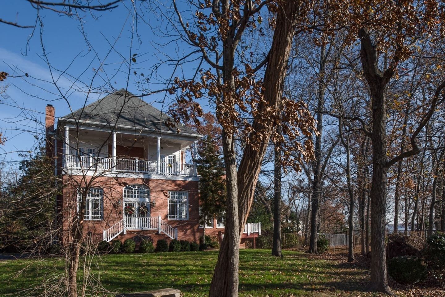 マウントバーノンリバーフロント5ksfハウス ベッド10個 5個 バス5個 ベッドルーム6個 12名 口コミ 部屋写真 料金 お得情報 エクスペディア