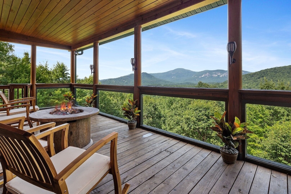 The Lodge At Shumont Estates Mr Lake Lure Vacation Rentals In