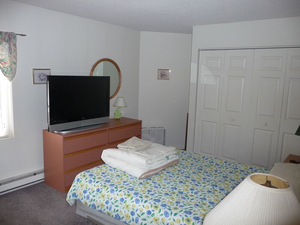 Old Orchard Beach, Oceanfront Condo Old Orchard Beach Vrbo