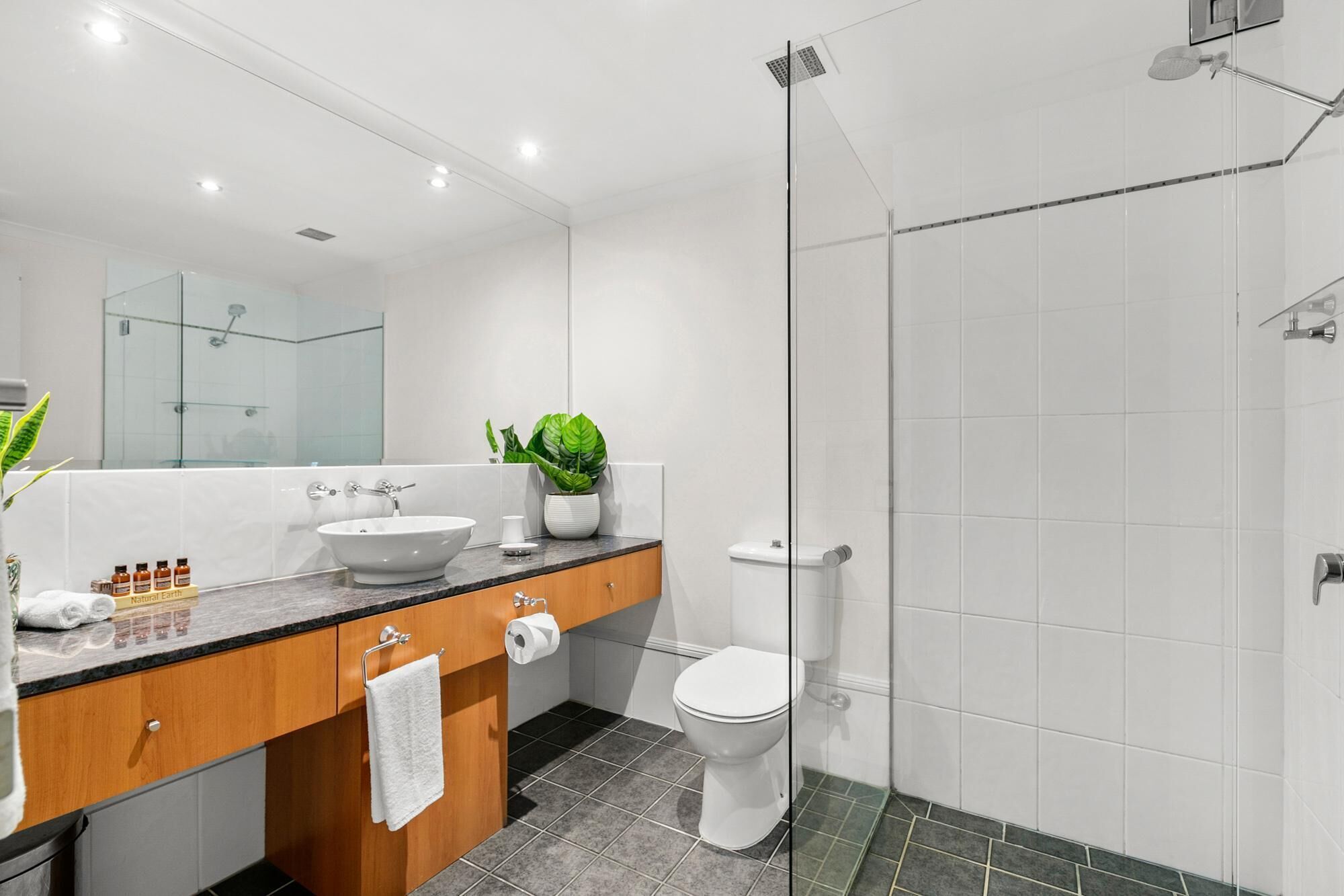 56 Alamanda, Palm Cove - Poolside Apt. In Alamanda Beachfront Resort