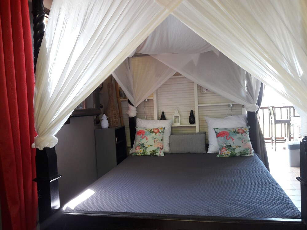 Charming LODGE with panoramic views Le Marin Vrbo