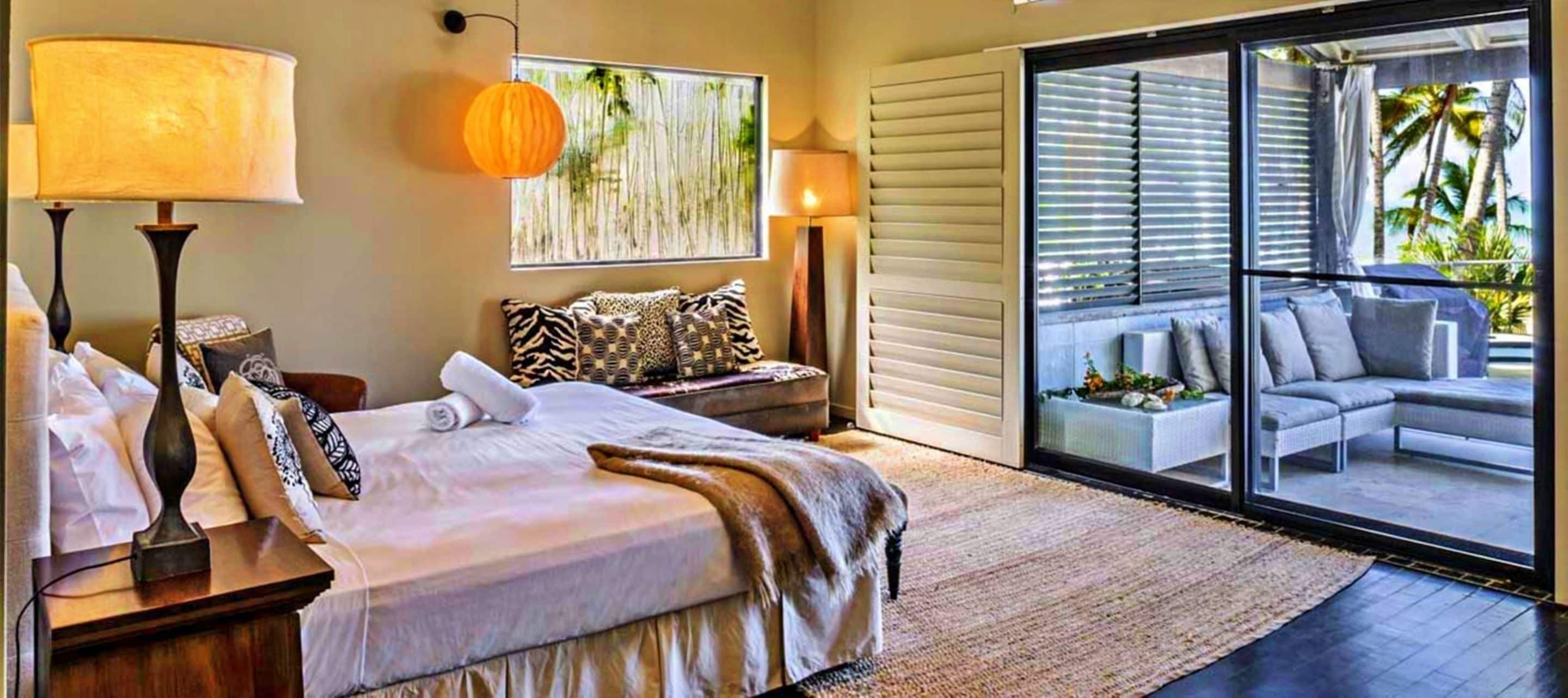 Oceans Edge Beach House At Oak Beach