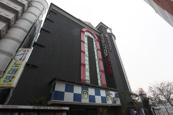 Daejeon Hollywood Motel