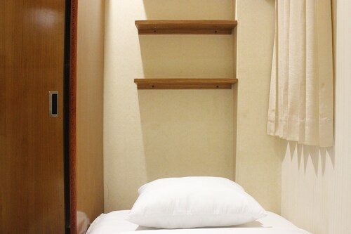 Hotels Near Metro Indah Mall Bandung Find Cheap 7 Hotel - 
