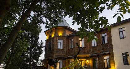 The Vorontsovs - Hotel & Cottages