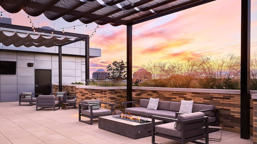 AC Hotel by Marriott Charlotte Southpark