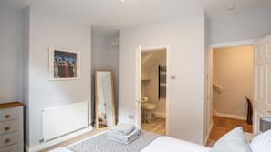 2 bedrooms