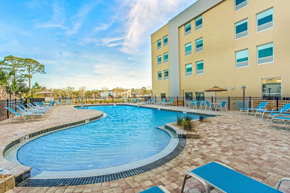 La Quinta Inn & Suites by Wyndham Miramar BeachDestin in Miramar Beach