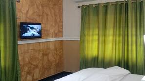 In-room safe, desk, laptop workspace, iron/ironing board