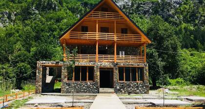 Alpine House Thethe