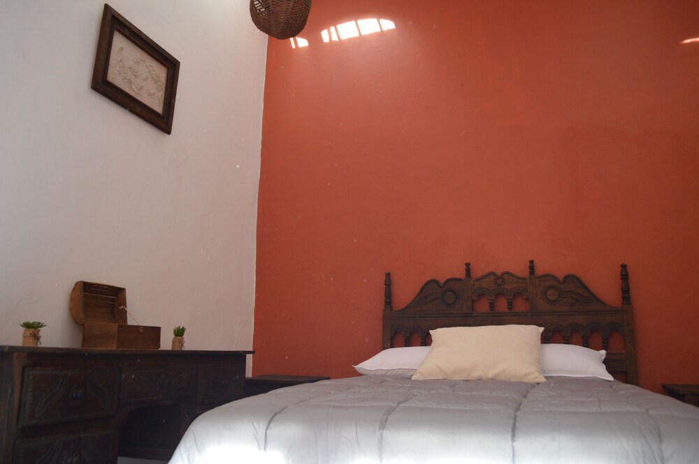 Residencia PrimaveraEstilo colonial en Qro centro Querétaro Vrbo