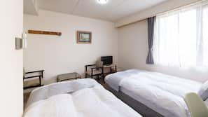 Free WiFi, linens