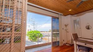 4 bedrooms, individually decorated, individually furnished