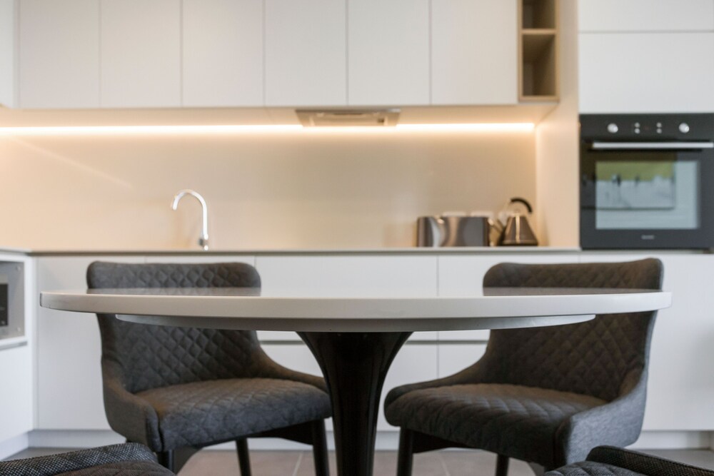 Private kitchen, The Sebel Melbourne Moonee Ponds