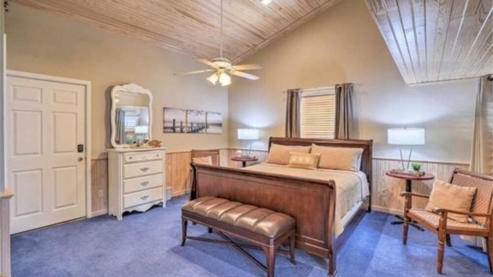 The Perfect Lake House Vacation Granbury Vrbo