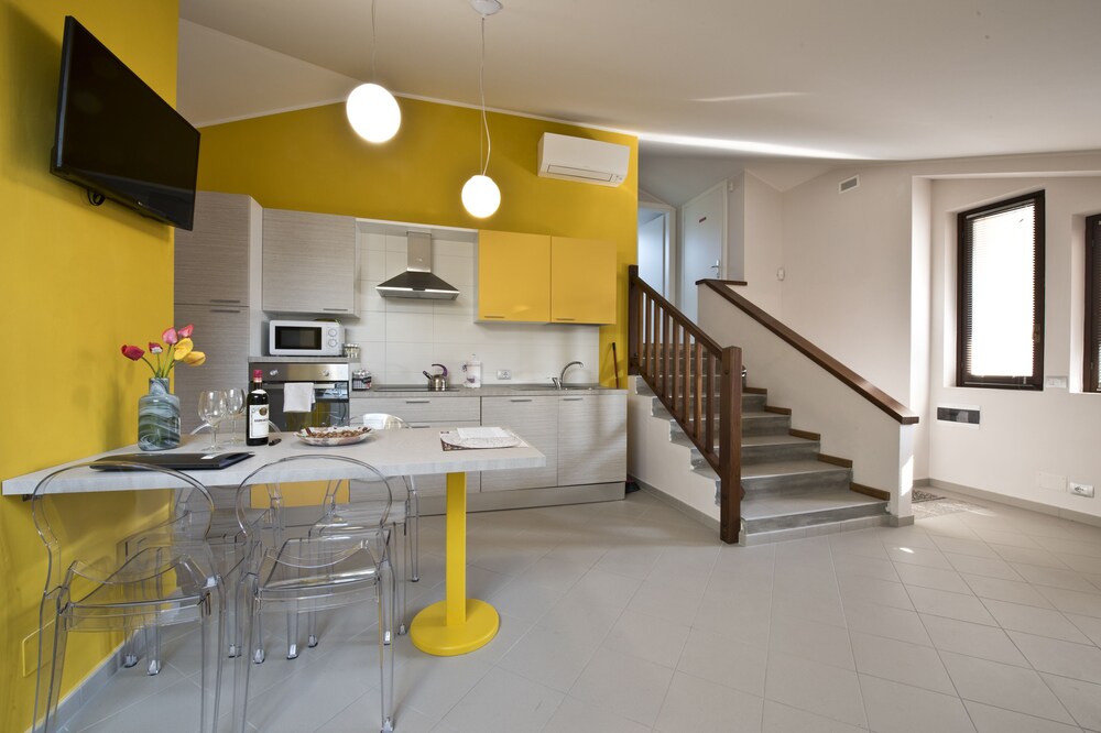 BEATRICE apartment Alba Vrbo