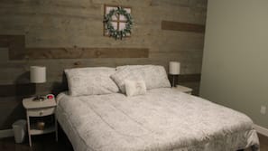 2 bedrooms, linens
