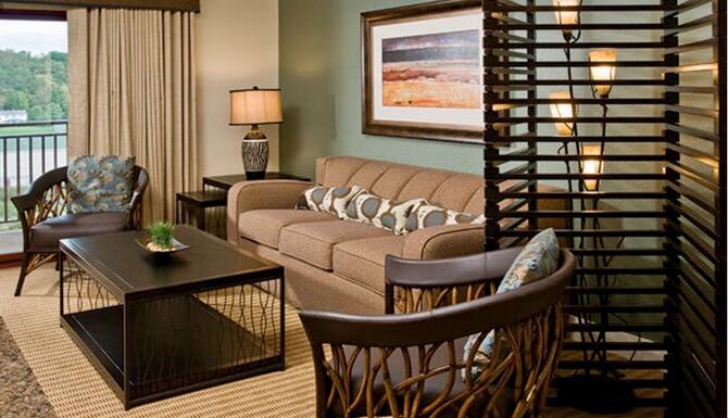 Wyndham Great Smokies Lodge 2 Bd Presidential Deluxe Suite Water Park In Gatlinburg Pigeon Forge Tn Expedia