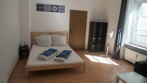 2 Schlafzimmer, Internetzugang, Bettwäsche
