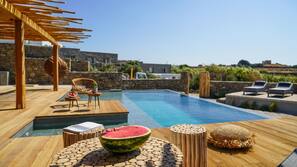 Seasonal outdoor pool, pool umbrellas, sun loungers