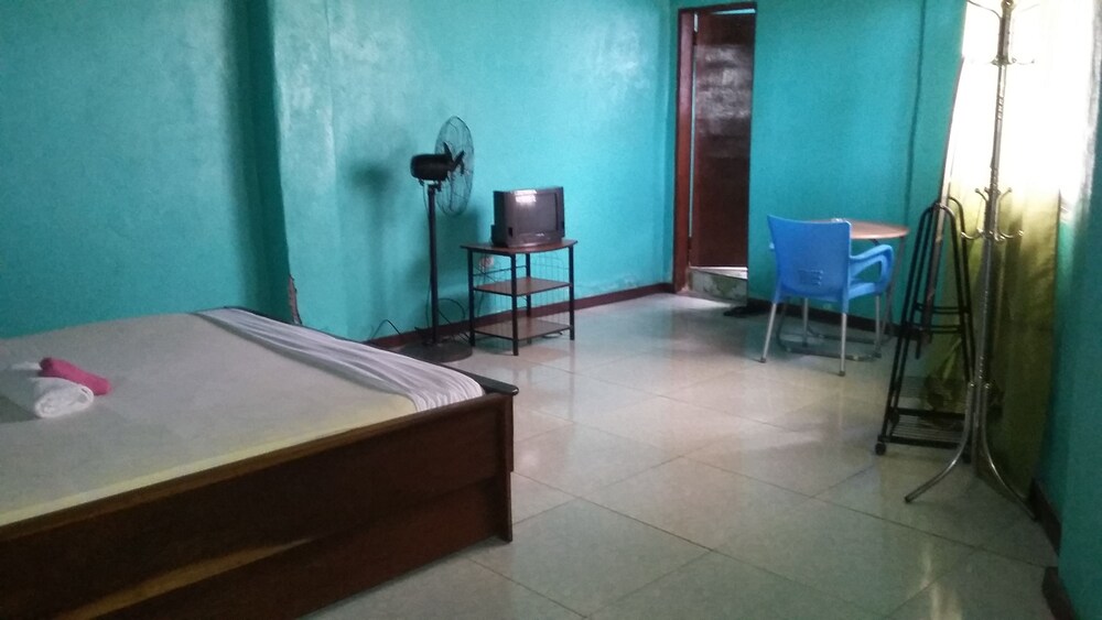 KTC Guest House Deals & Reviews (Monrovia, LBR) Wotif