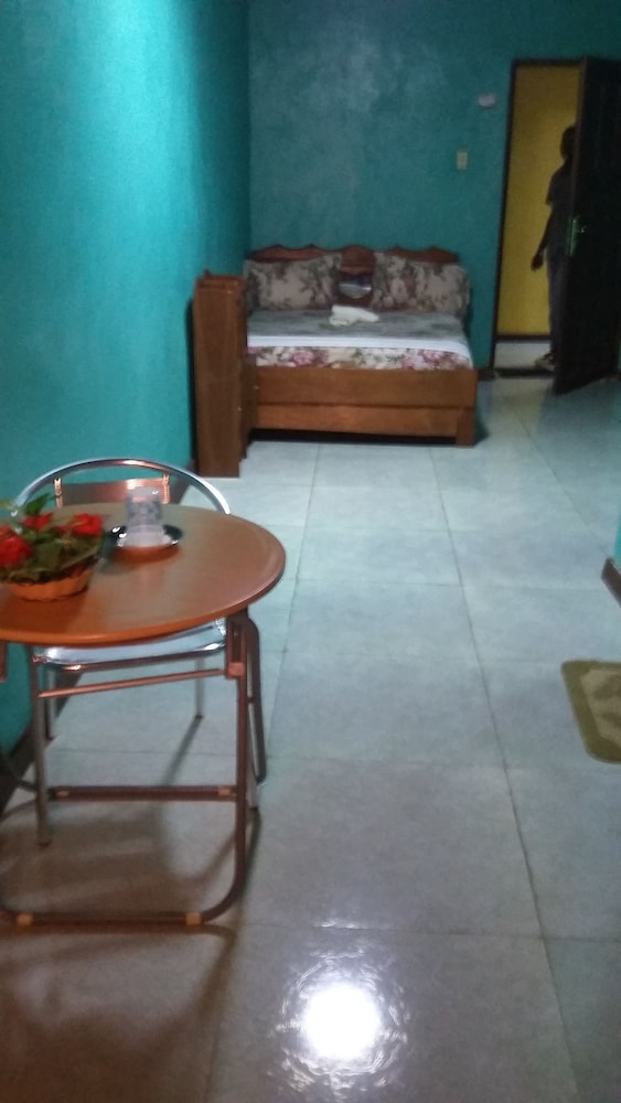 KTC Guest House Deals & Reviews (Monrovia, LBR) Wotif