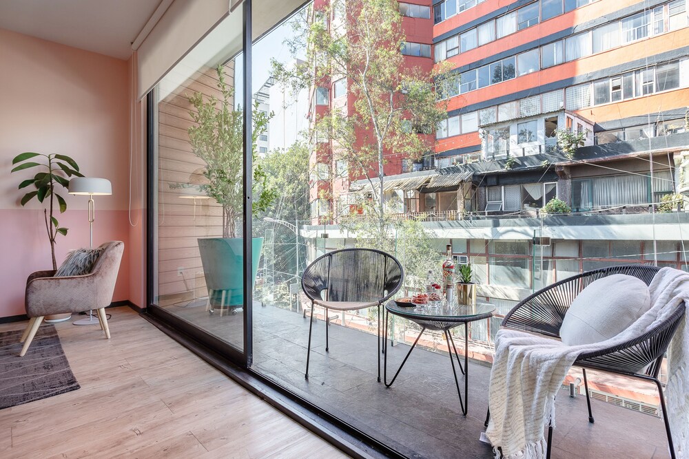 Illumé Urban Living Apartments in the heart of Roma Norte in Mexico City Best Rates & Deals