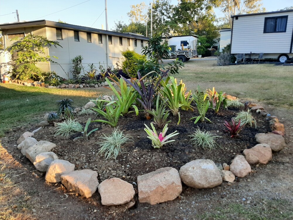 Mt Larcom Tourist Park