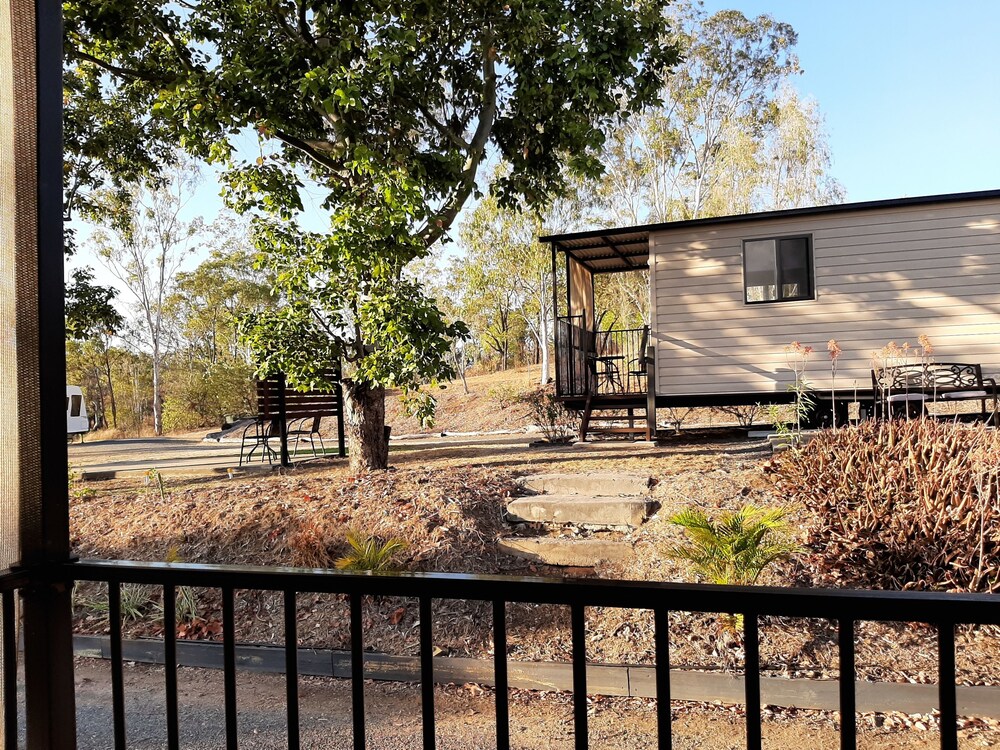 Mt Larcom Tourist Park