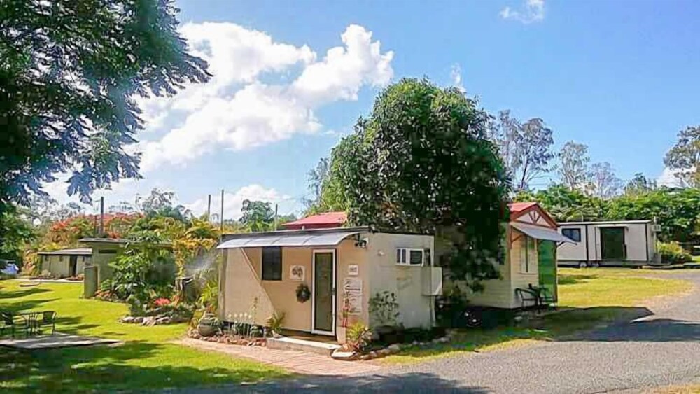Mt Larcom Tourist Park