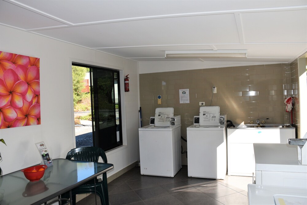 Mt Larcom Tourist Park