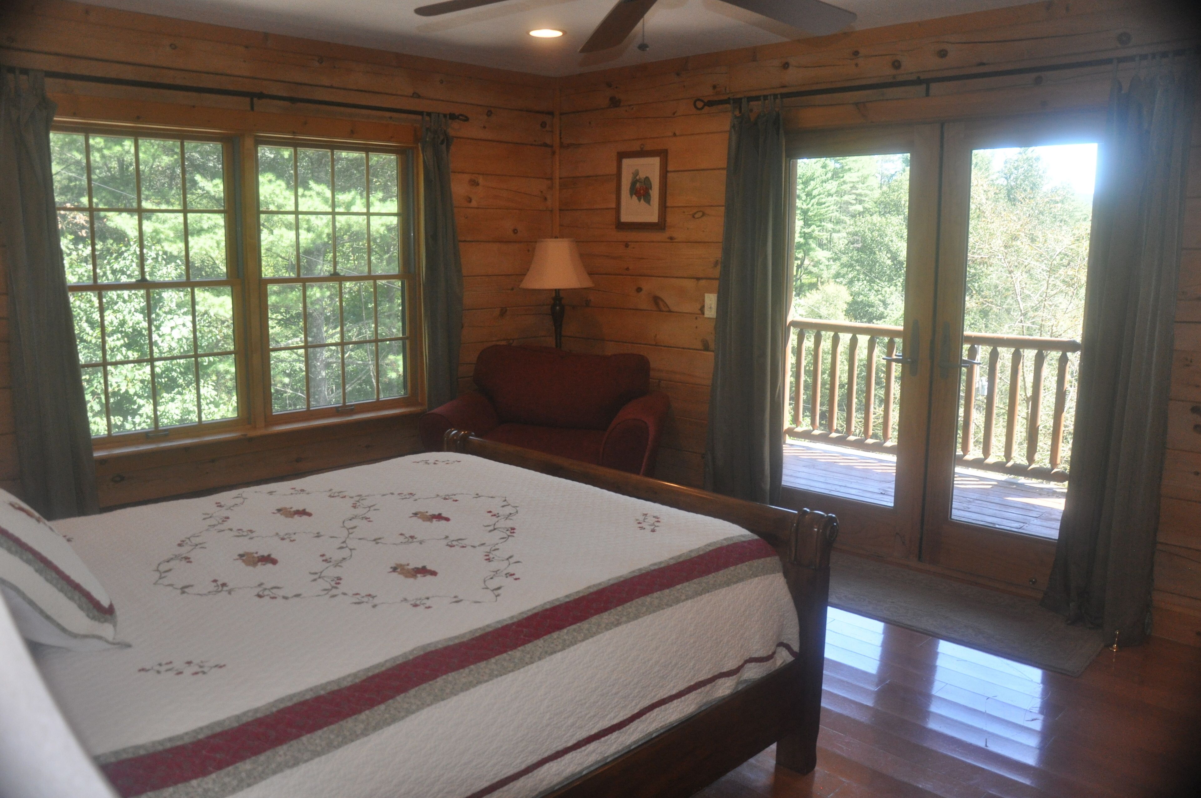 Lodge at Laurel Fork - Upscale, secluded, tranquil mountain lodge in Hillsville, United States