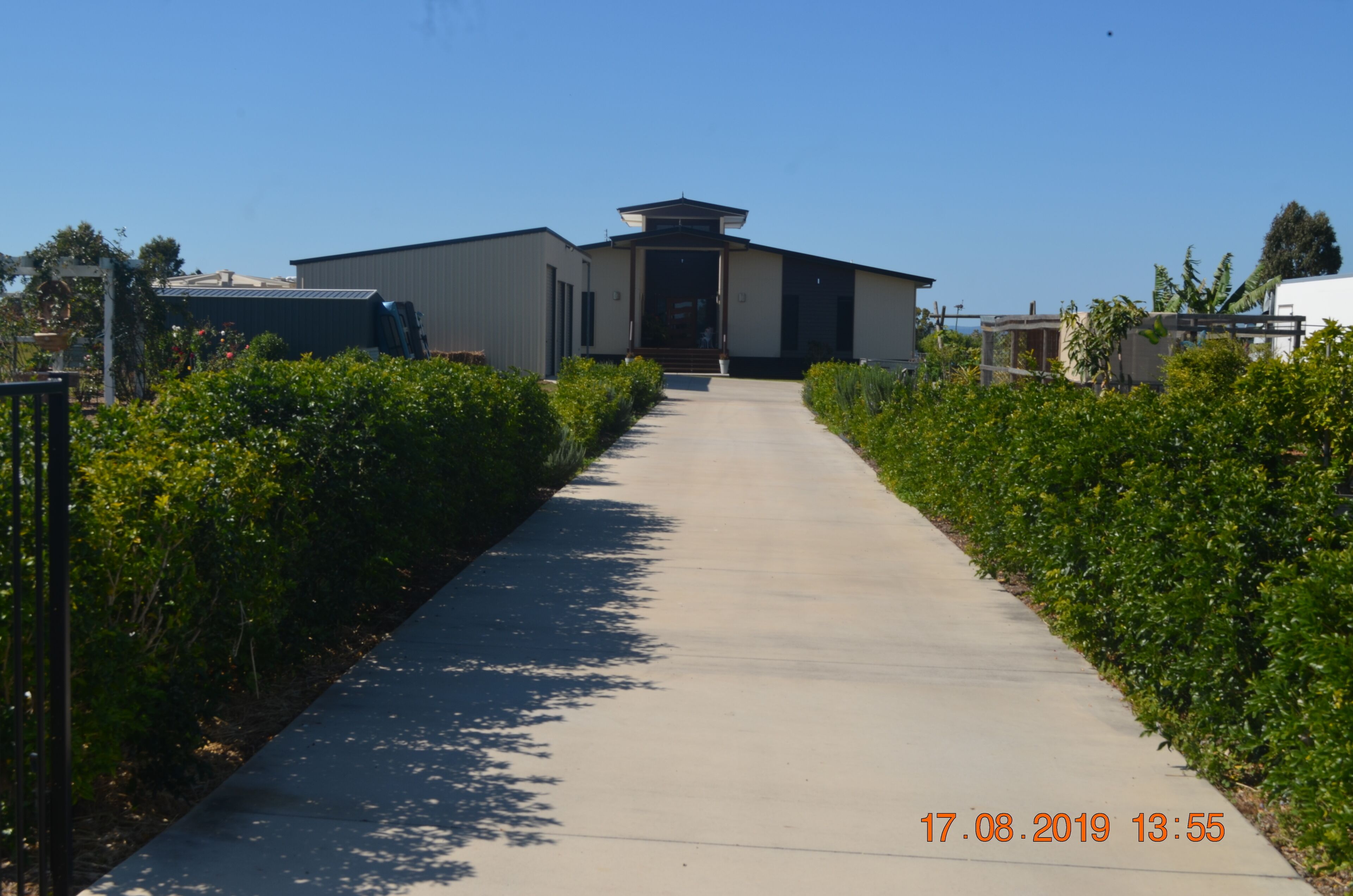 Bed and Breakfast at the doorstep of Fraser Island