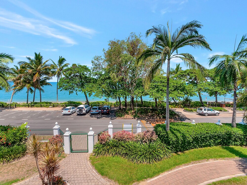 Beachview at Trinity Beach