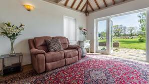 4 bedrooms, Internet, linens