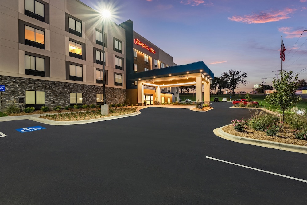 Hampton Inn Batesville in Batesville Best Rates & Deals on Orbitz