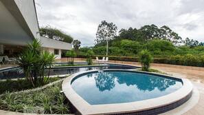 Utomhuspool