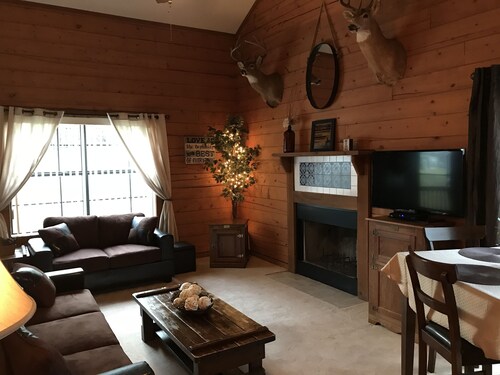 Best Cabins In Table Rock For 2020 Find Cheap 49 Cabins Rentals