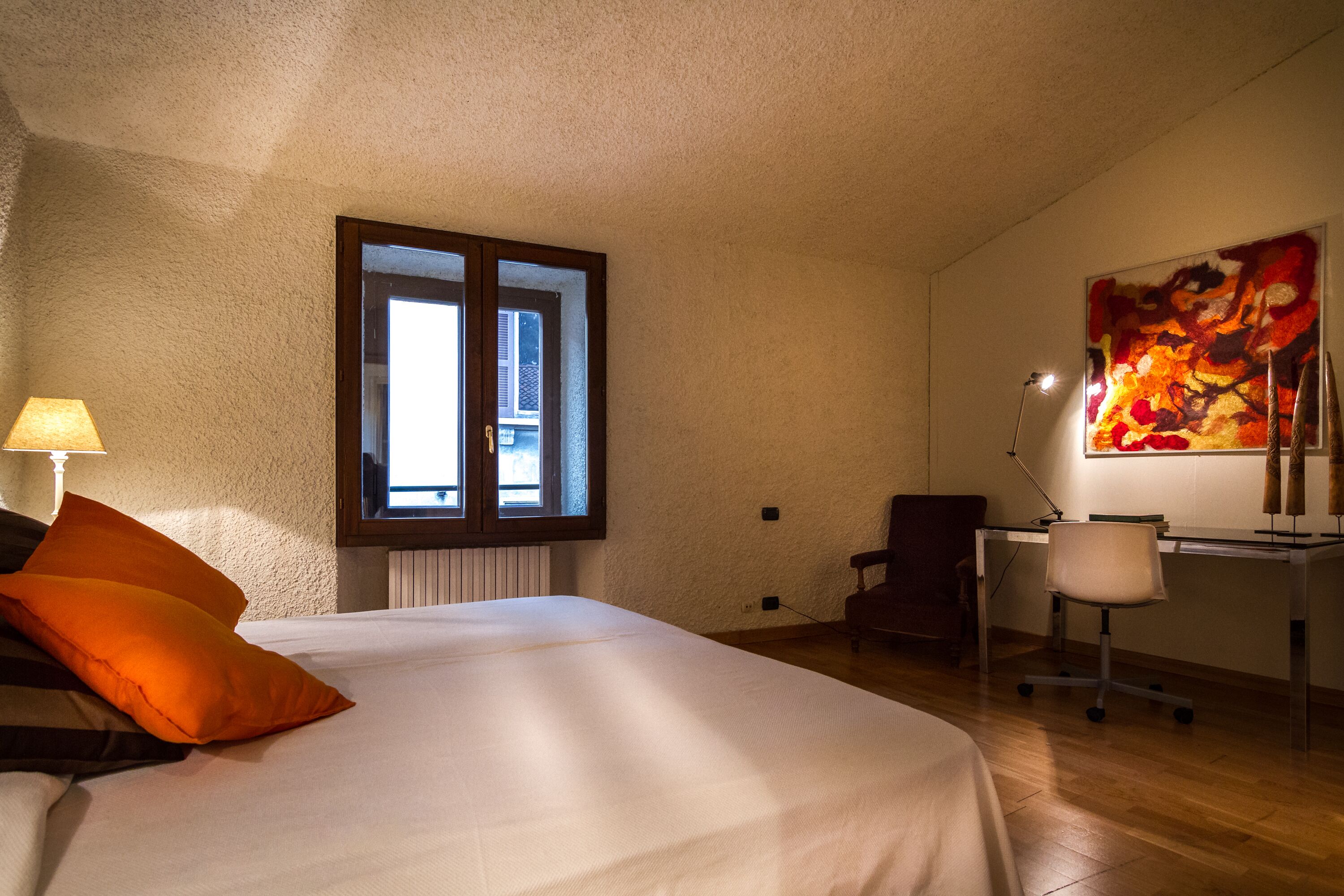Art Apartment With Turkish Bath and Terrace With Lake View in Cernobbio, Italy