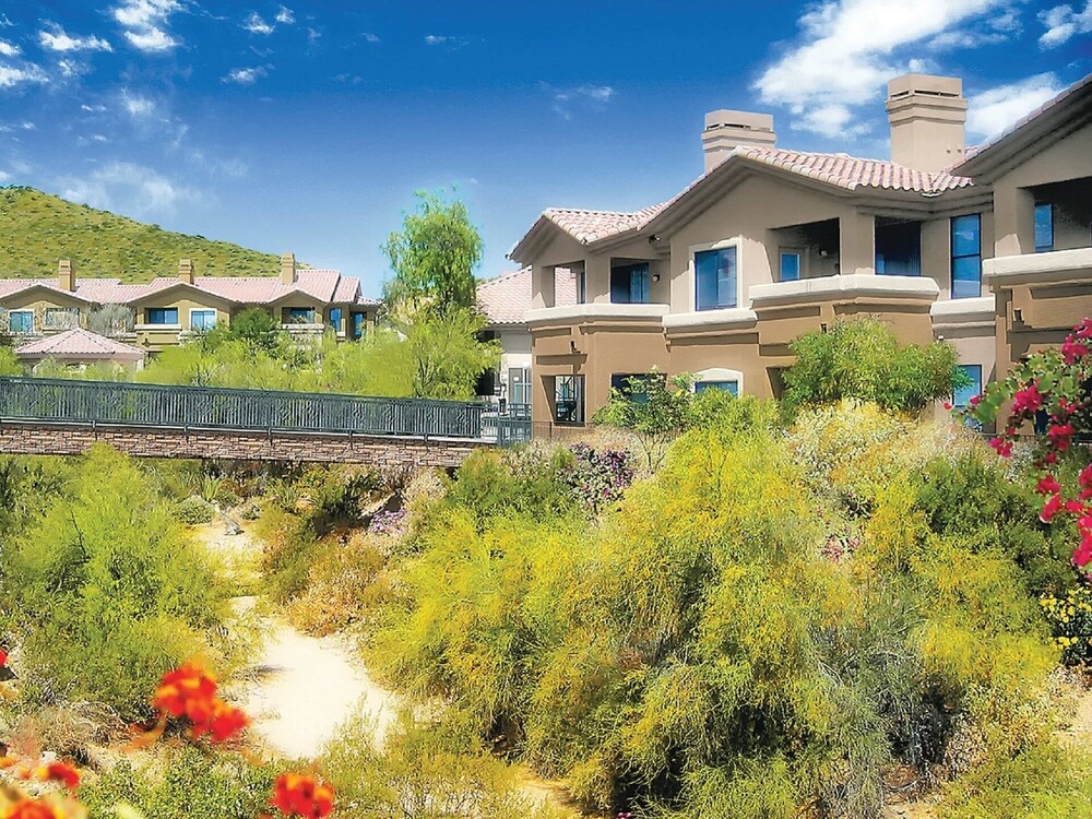 Pristine beauty and a multiplicity of outdoor activities!