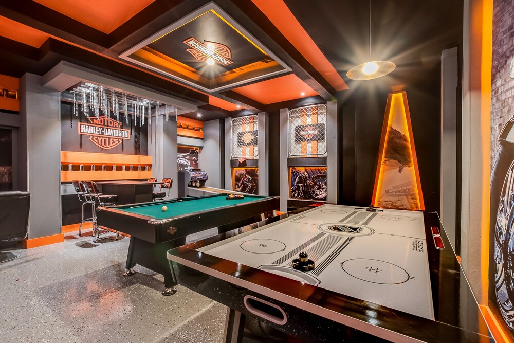9bd Dream Home With Pool Harley Davidson Game Room In Orlando Hotel Rates Reviews On Orbitz