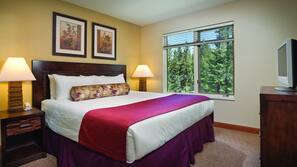 2 bedrooms, iron/ironing board, WiFi, linens