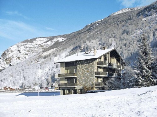 Apartment Kristall In Saas Balen 3 Persons 1 Bedrooms Saas Balen Che Great Rates At Expedia Ie