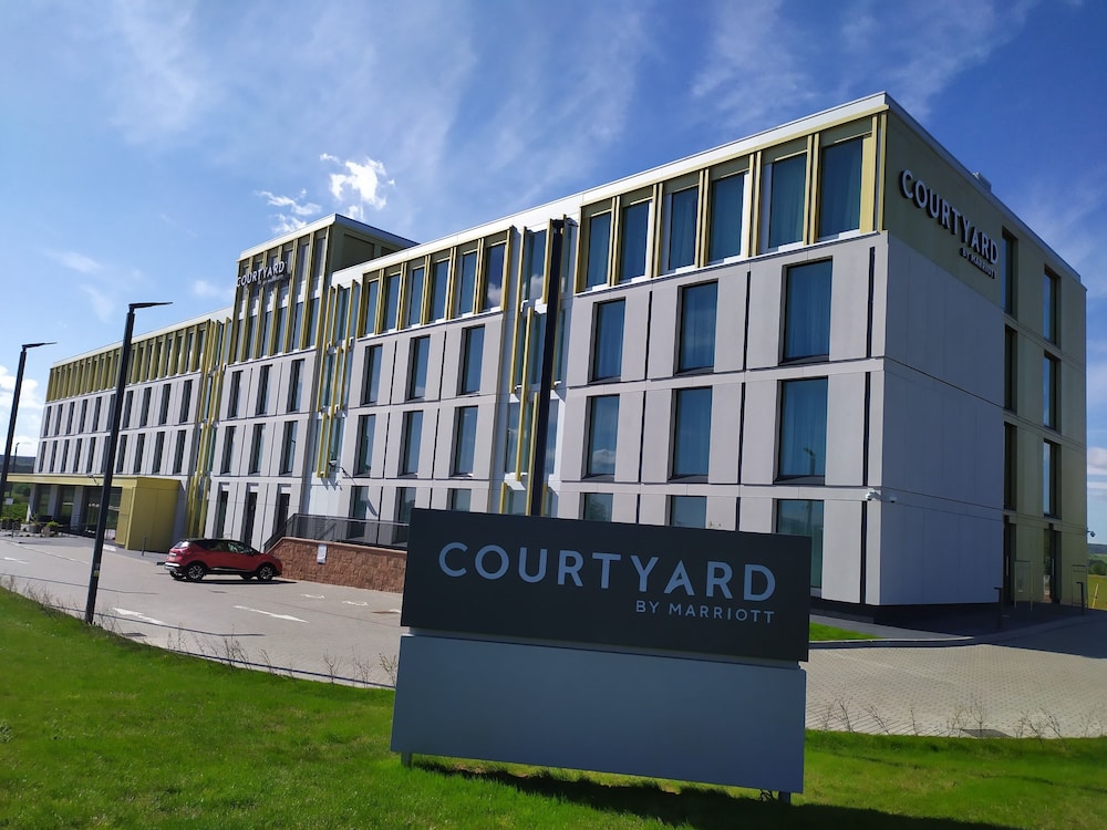 Courtyard by Marriott Inverness Airport