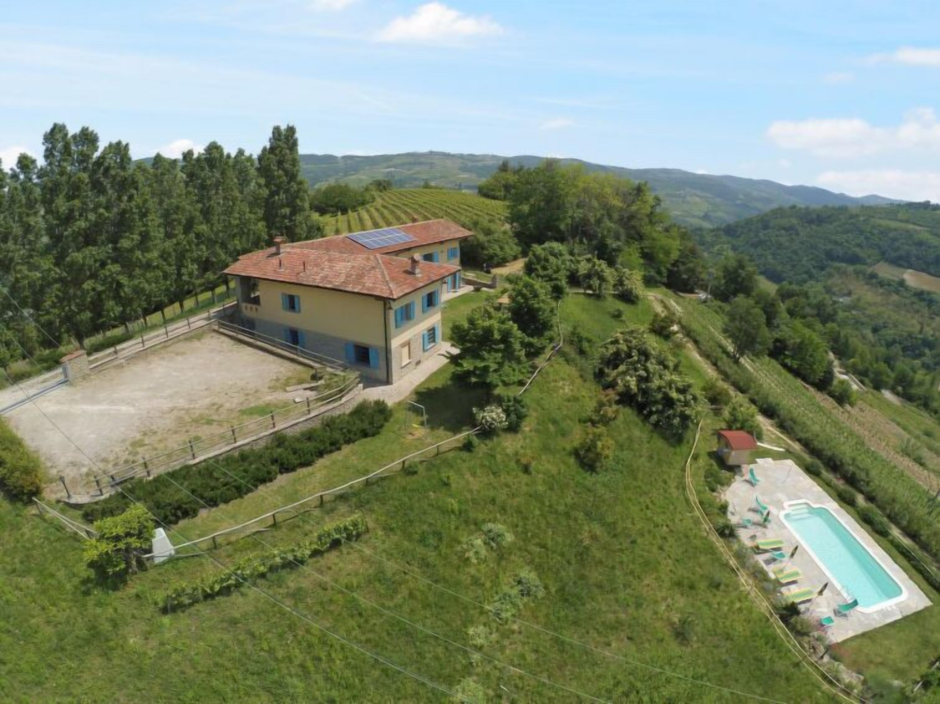 Vacation Home La Rovere in Cossano Belbo, Italy