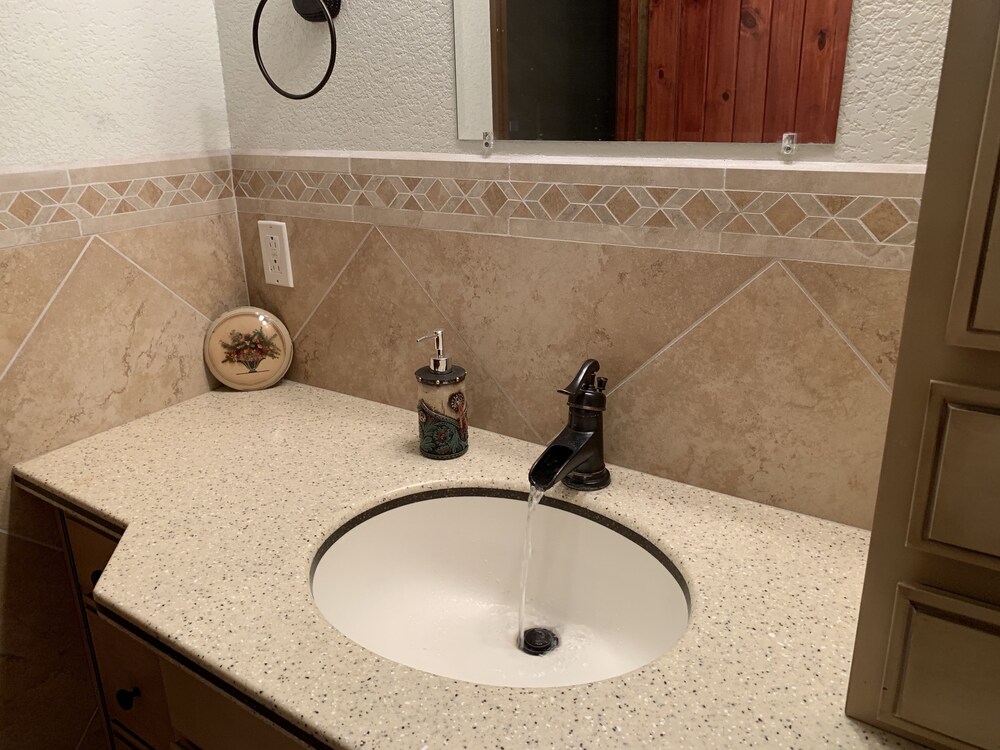 Tularosa Valley Lodge in Tularosa Best Rates & Deals on Orbitz