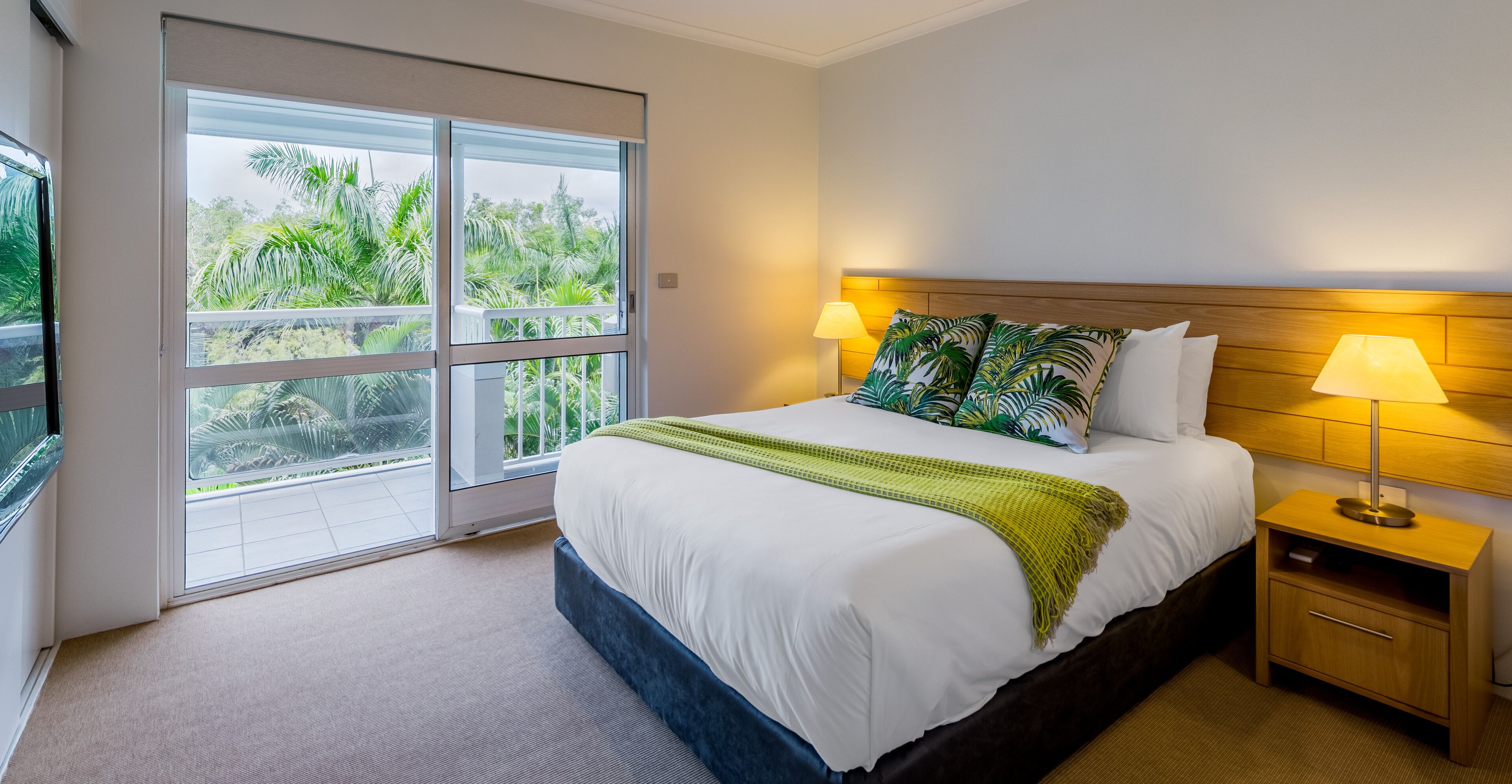 Coral Coast Apartments Palm Cove AVC